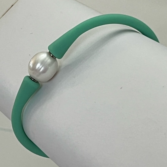 FRESH WATER PEARL Bracelet | NEW! | Silicone Jelly Band - Picture 8 of 13